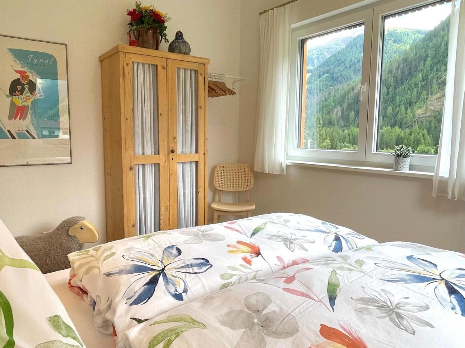 Tyrol Purelife Lodges Sankt Jakob in Defereggen Kamer foto